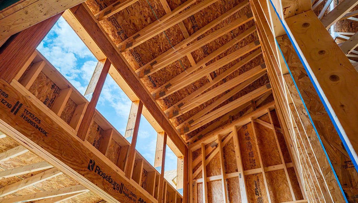 luxury-home-construction-slinger-wi-11